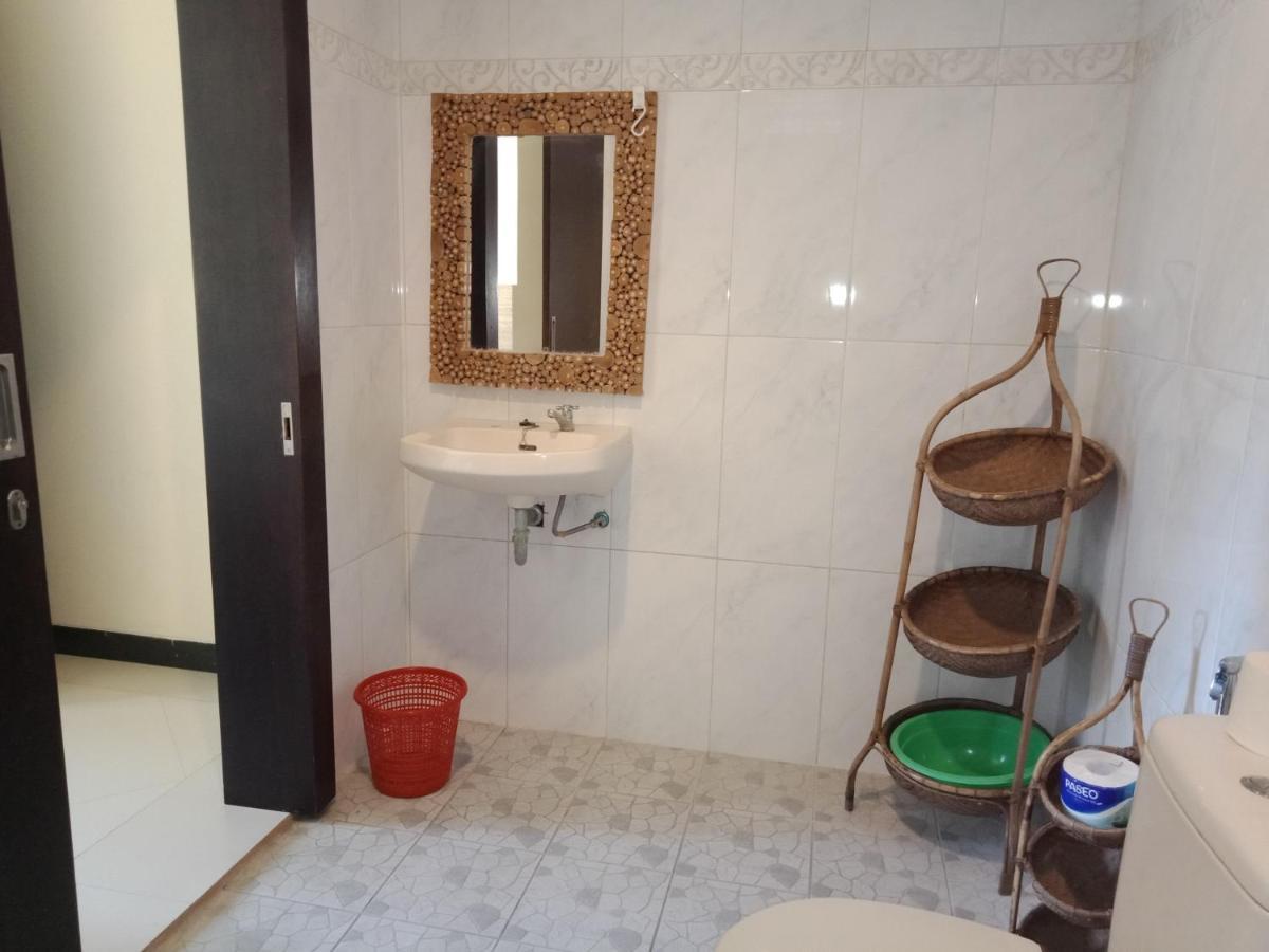 Rika Sanur Homestay Экстерьер фото